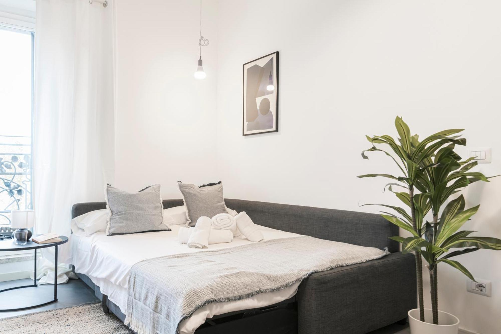 Beautiful Flat Fully Furnished In P.Ta Romana ميلان المظهر الخارجي الصورة