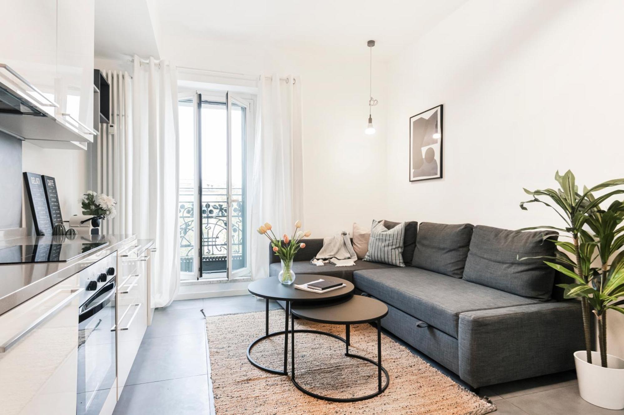 Beautiful Flat Fully Furnished In P.Ta Romana ميلان المظهر الخارجي الصورة