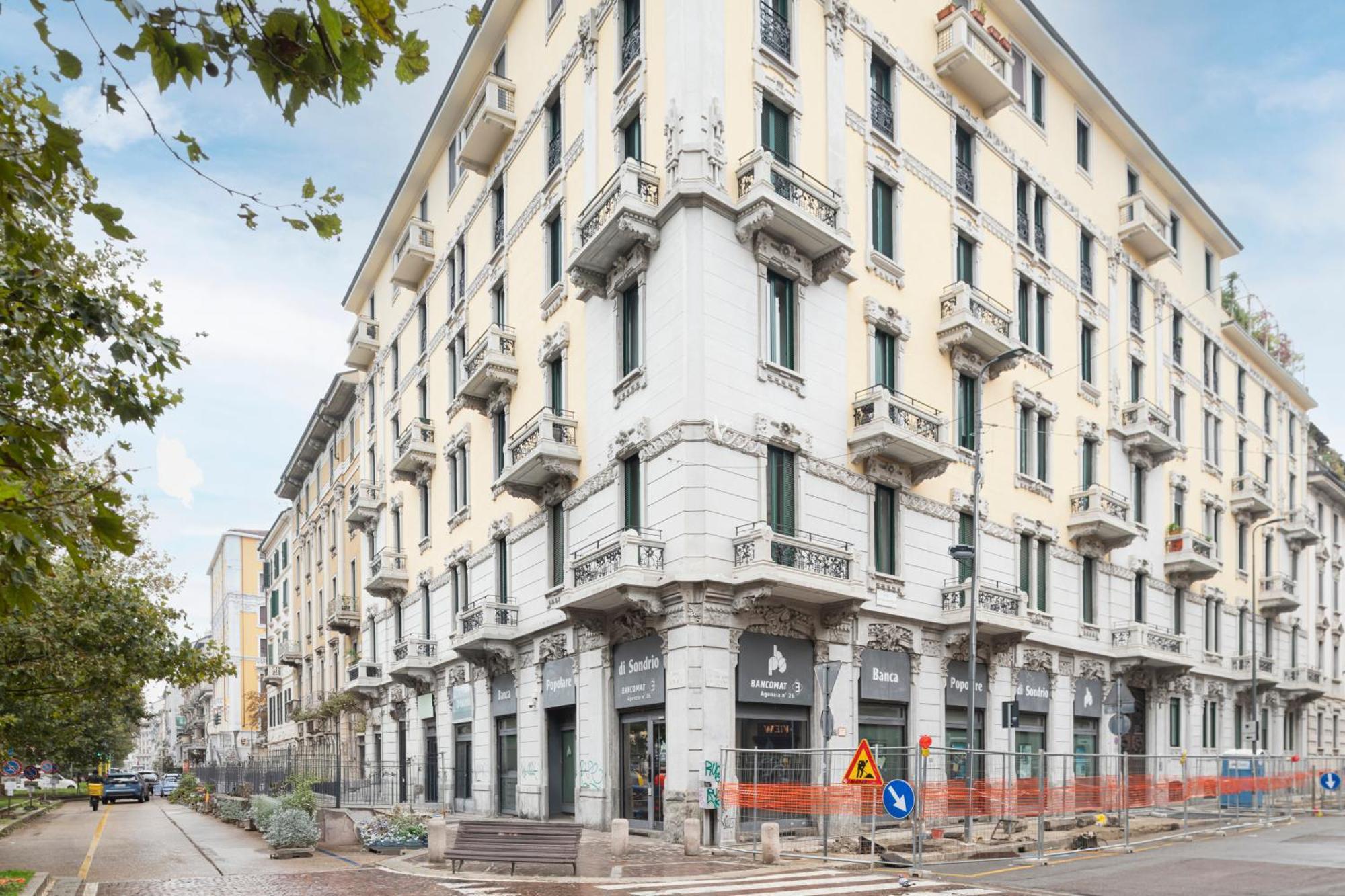 Beautiful Flat Fully Furnished In P.Ta Romana ميلان المظهر الخارجي الصورة